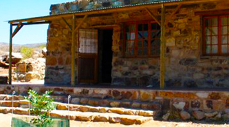 Cederberg Accomodation - Gemsbok Chalet view of the stone chalet