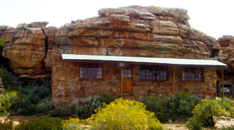 Cederberg Accomodation - Leopard Rock Chalet view of the stone chalet